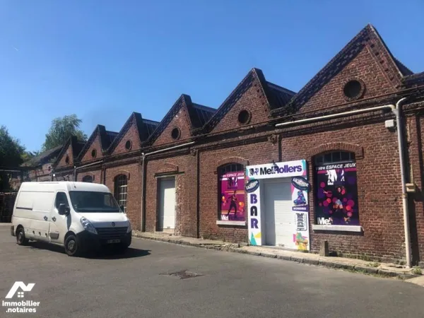 Local d'activités 850 m²
