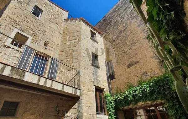 Maison Vente Pézenas 8p 263m² 330000€