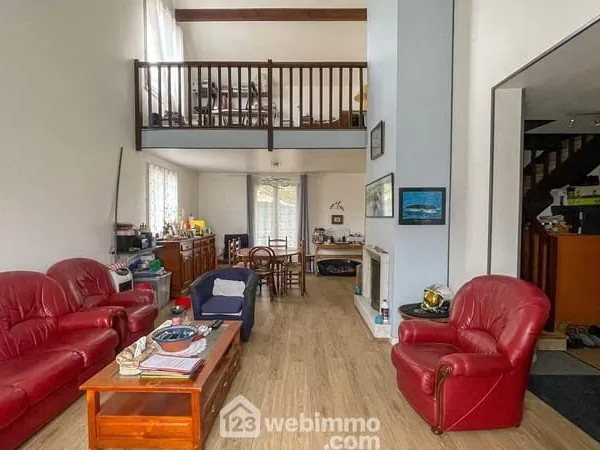 Maison - 134m² - Marolles-en-Brie