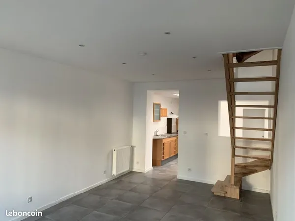 Maison rénovée de 101m² avec 3 chambres et jardin