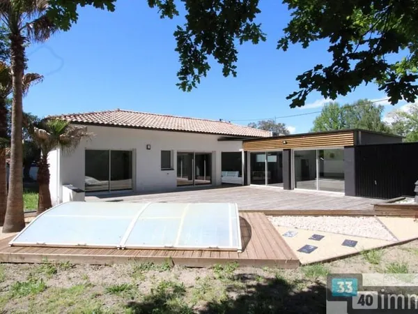 Maison de plain-pied 4 pièces 115 m²