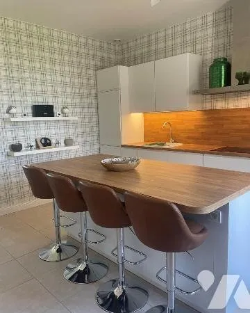Maison 7 pièces 145 m²