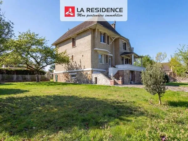 Maison 7 pièces 182 m²