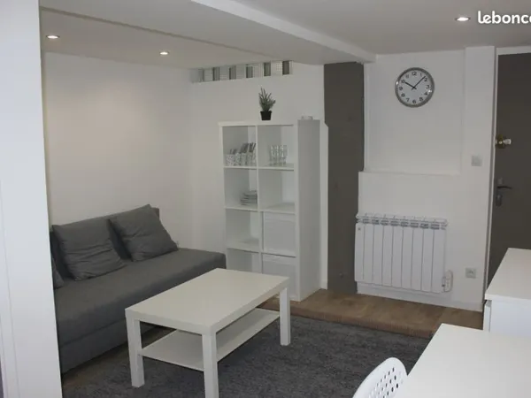 Studio meublé charmant et très fonctionnel