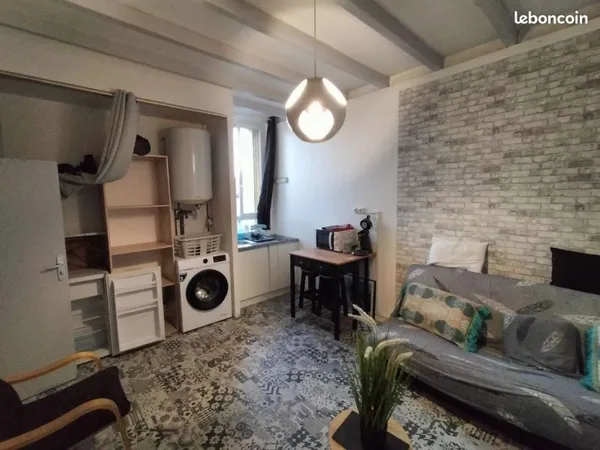 Studio 1 pièce 18 m²