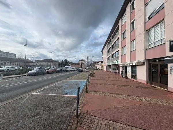 Fonds de commerce 101 m²