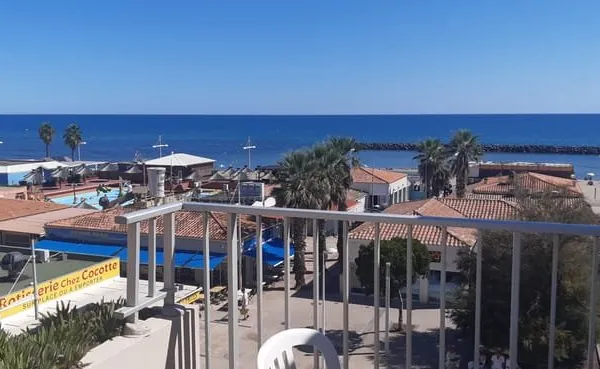 LE MÔLE - DUPLEX VUE MER AVEC TROIS TERRASSES