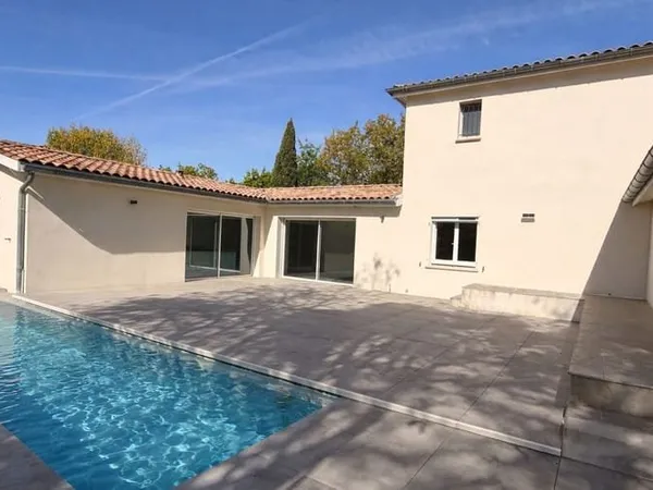 Maison 5 pièces 150 m²