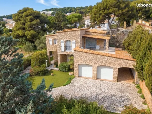 Propriete d'exception quartier corniche a sete