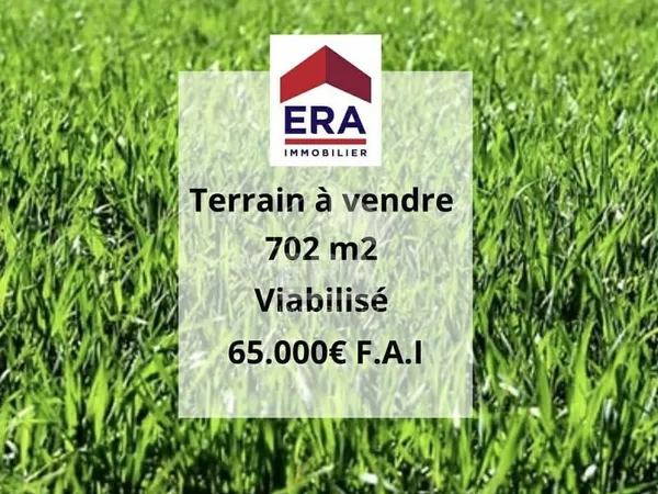Terrain Bourg 702 m2