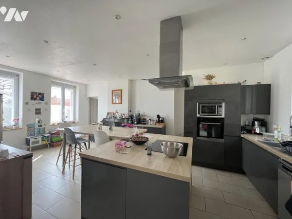 Maison 6 pièces 137 m²