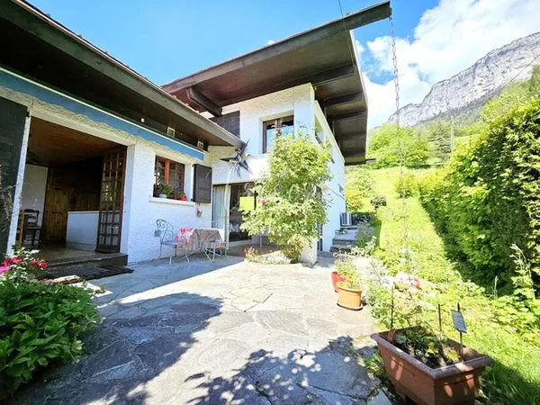Maison 5 pièces 130 m²