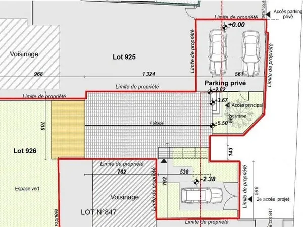 Terrain 392 m²