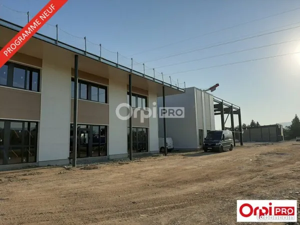Local commercial 150 m²