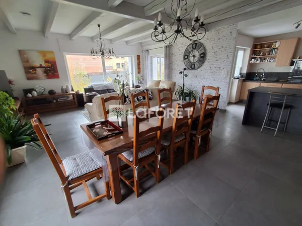 Maison 6 pièces 152 m²