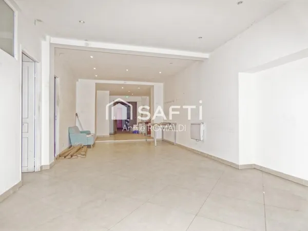 APPARTEMENT/BUREAUX 140M 2 ENVIRON - PLAIN-PIED - 5 PIECES