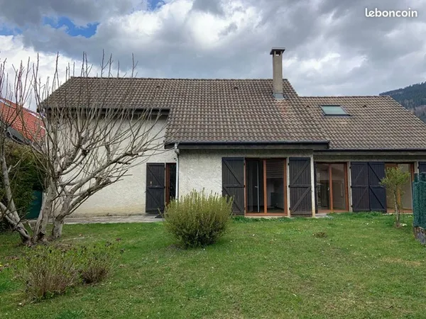 Maison 6 pièces 109 m²