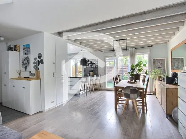 Triplex de 6 pièces de 125,85m2 en bord de Seine - Comme dans...
