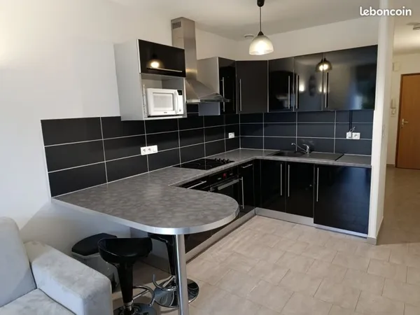 Studio meublé récent