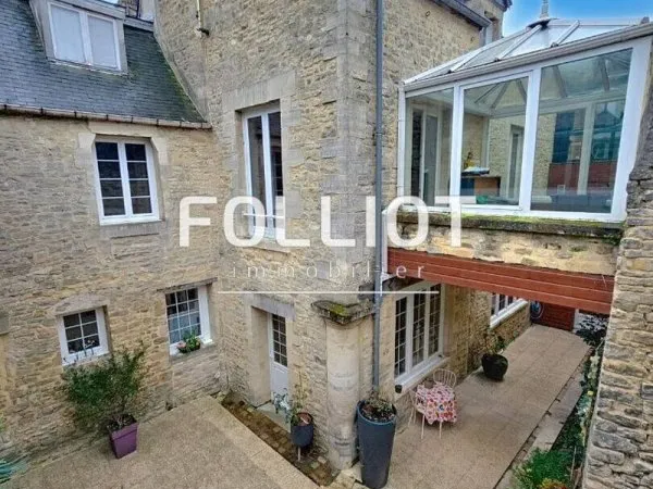 Maison 12 pièces 250 m²