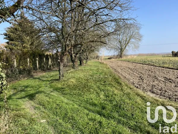Terrain 1680 m²