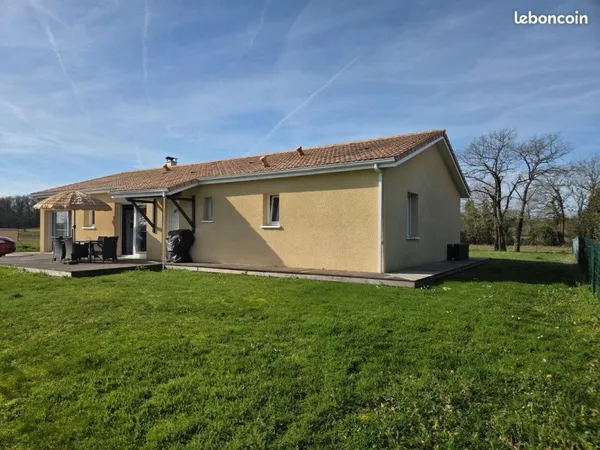 Maison Contemporaine à Vendre