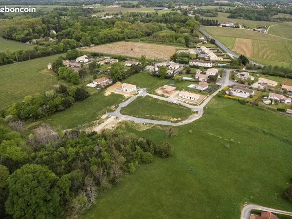 Terrain 735 m² Sadirac