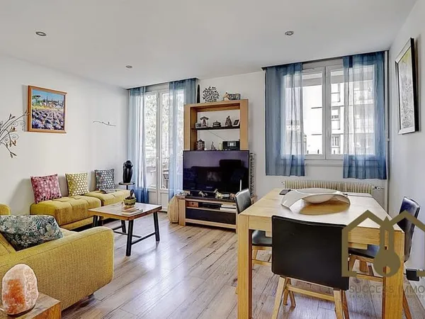 Appartement T3 60,05m² balcon Villeurbanne