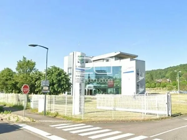 Bureaux 80 m²