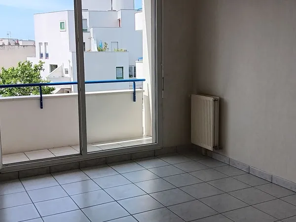 Appartement 2 pièces 44 m² 650