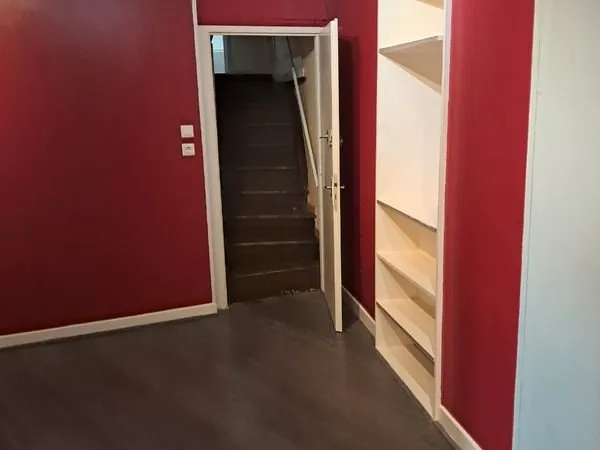 Maison est local