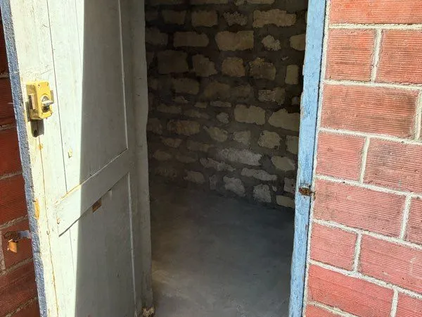 Location box 7m2 Levallois marché Barbusse