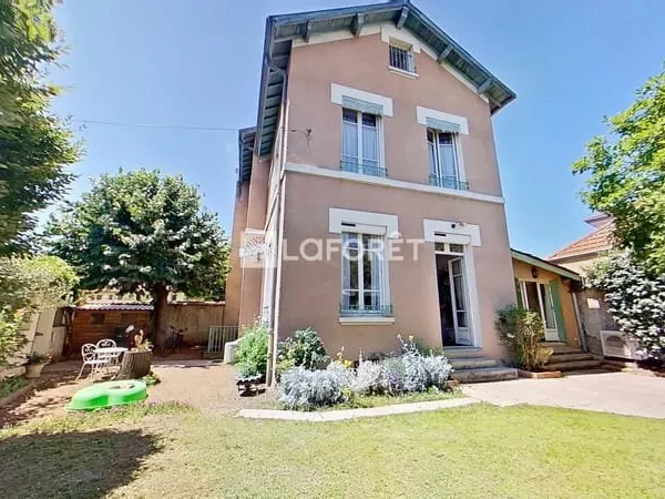 Montchat - Maison Lyon 5 pièce(s) 157 m2