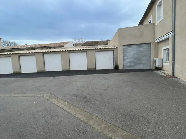 Stationnement Location Narbonne   280€