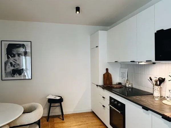 Location T3 meublé avec balcon + parking - 63m² - Clichy