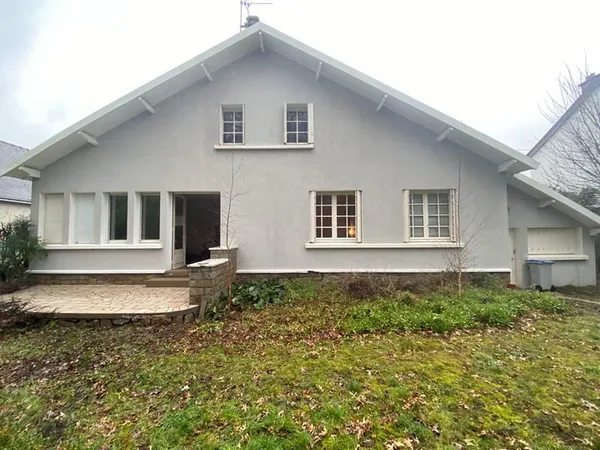 Maison Nantes 8 pièce 141 m2 sur 750m2 de Jardin boisé près du Val de Chezine
