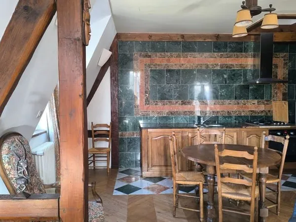 Immeuble 3 pièces 200 m²