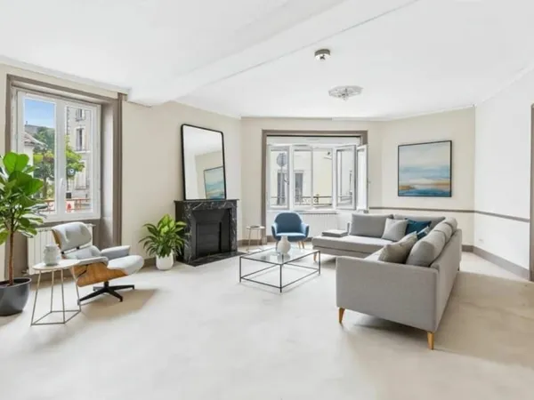Maison 6 pièces 291 m²