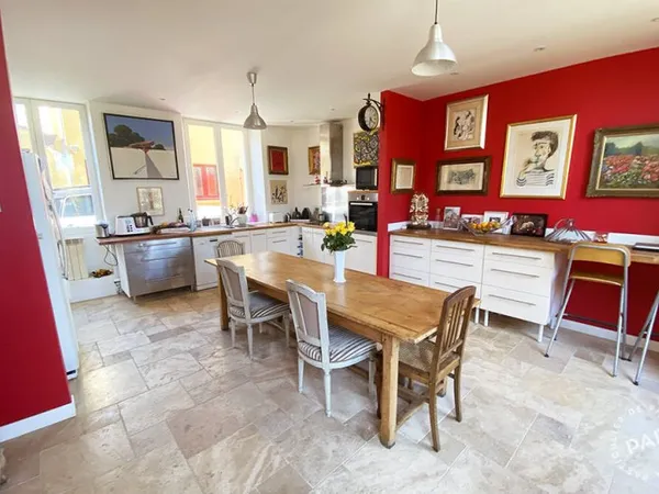 Maison 6 pièces 194 m²