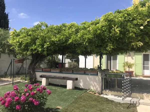 Maison Vente Arles  150m² 590000€