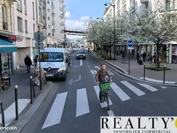 Local commercial 89 m²