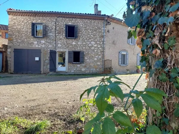 Maison 4 pièces 147 m²