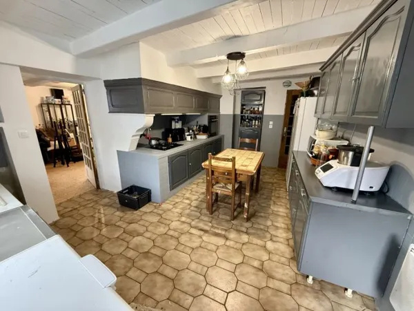 Maison 6 pièces 169 m²
