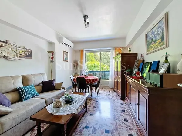 2 pièces 56 m² avec balcon - Quartier des Baumettes à Nice