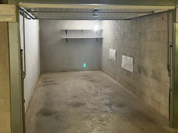 Box fermé Cagnes-sur-Mer secteur Campanette