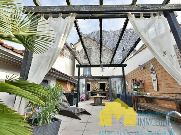 Maison 7 pièces 140 m²
