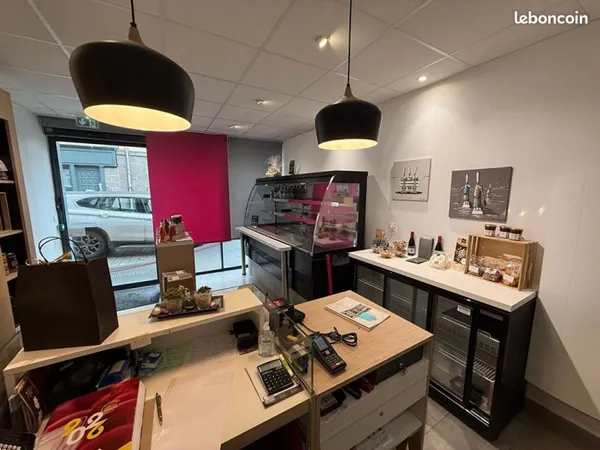 Local commercial 75 m² LAMBALLE
