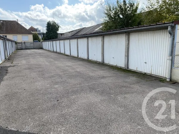 Parking 12 m²
