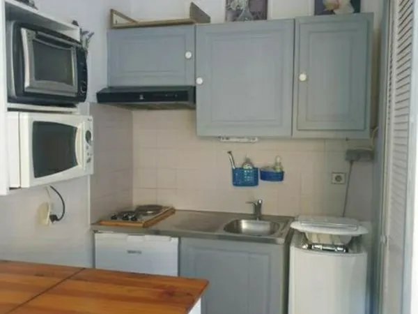 Studio meublé RDJ 06270 VIlLENEUVE LOUBET Dispo Avril Mai Juin 2026 Mer, SNCF Bus Plage à 500 m