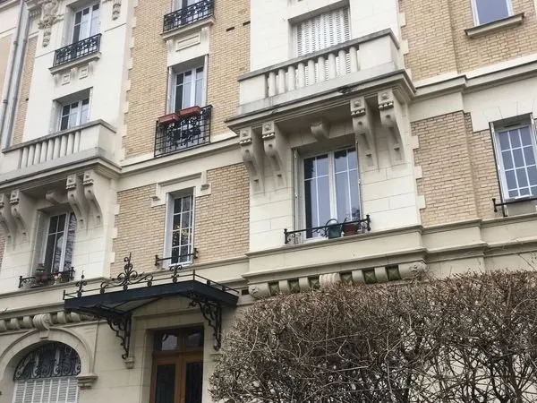 A louer-appartement 2 pièces Château de Vincennes